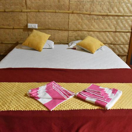 Hampi Wildstone Hotel Ngoại thất bức ảnh