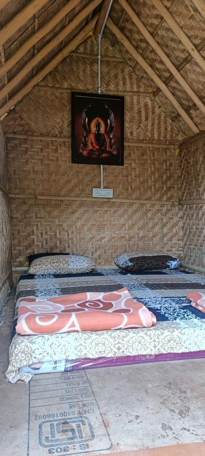 Hampi Wildstone Hotel Ngoại thất bức ảnh