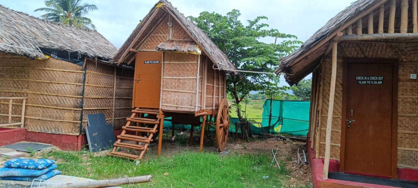 Hampi Wildstone Hotel Ngoại thất bức ảnh