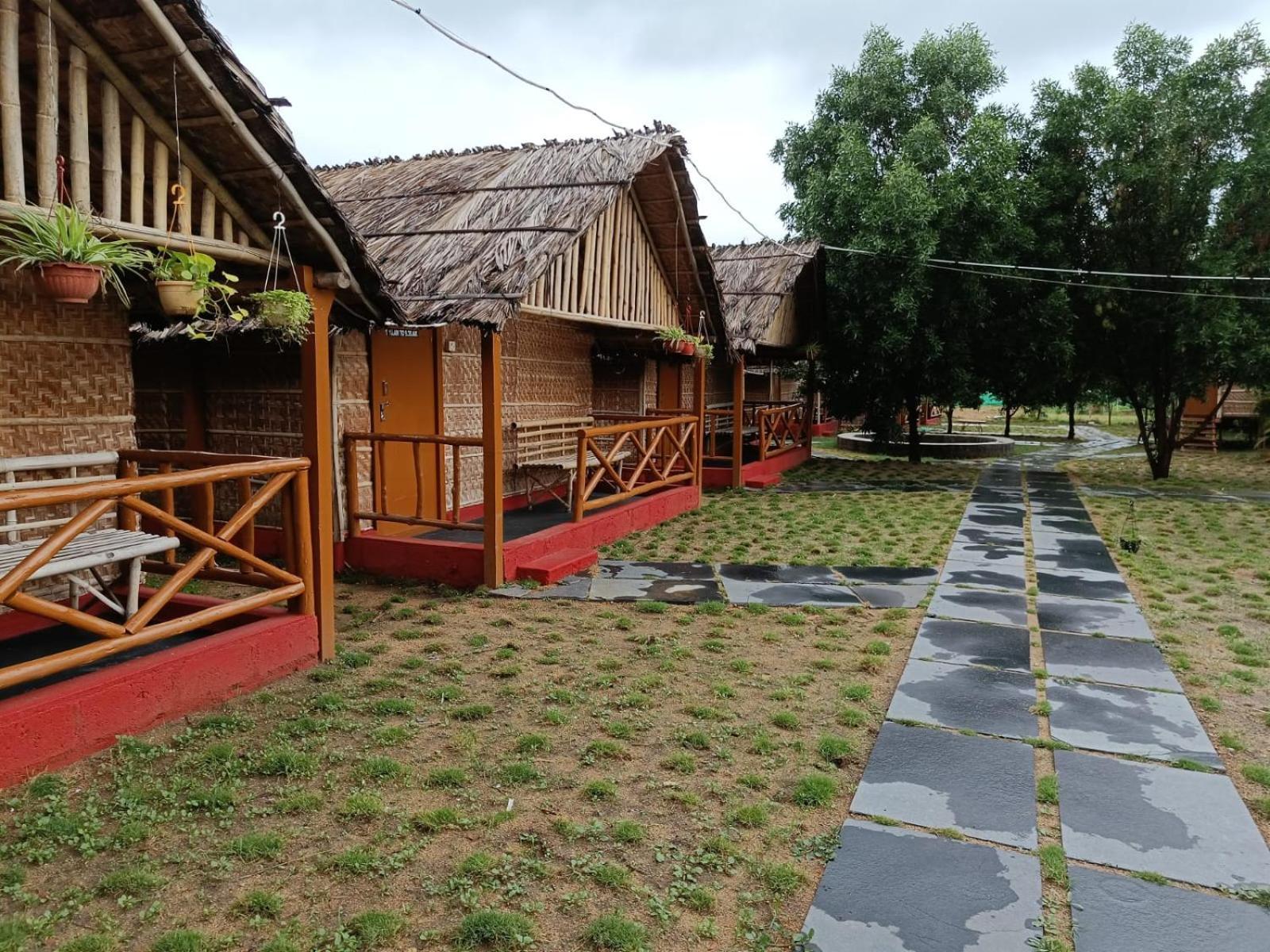 Hampi Wildstone Hotel Ngoại thất bức ảnh