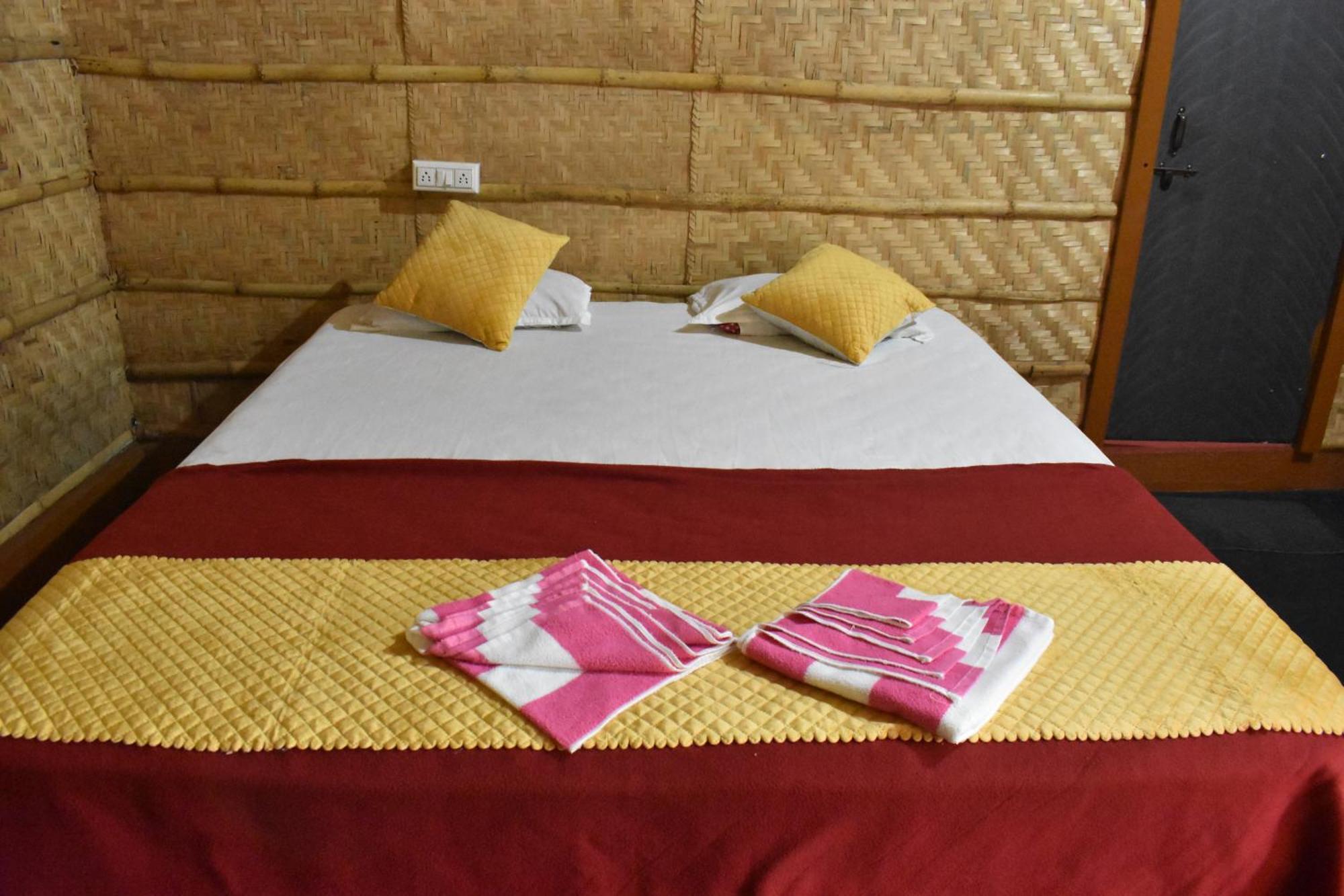 Hampi Wildstone Hotel Ngoại thất bức ảnh