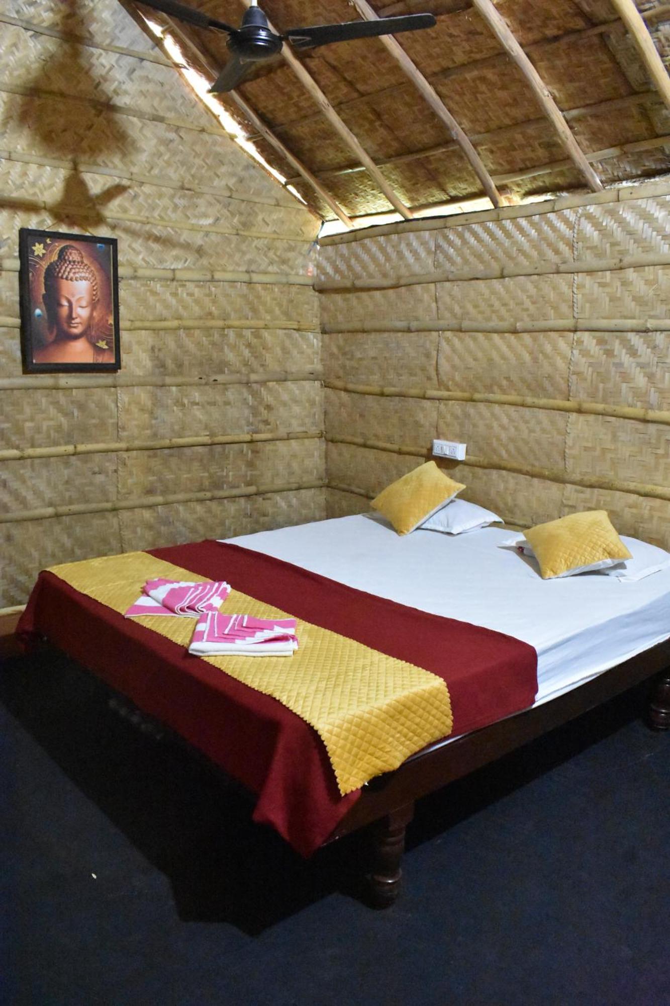 Hampi Wildstone Hotel Ngoại thất bức ảnh