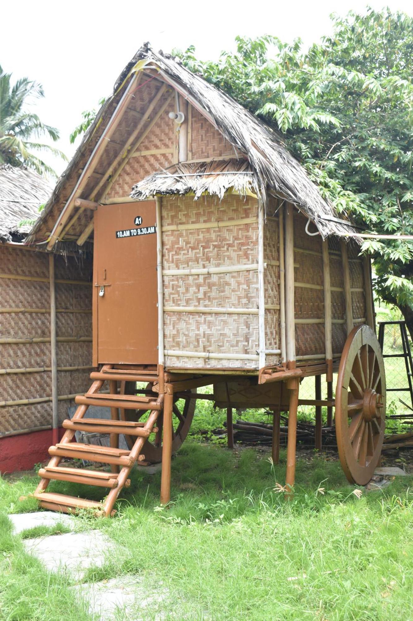 Hampi Wildstone Hotel Ngoại thất bức ảnh